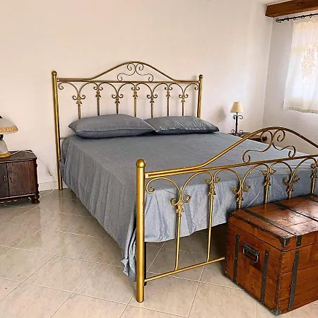Finestra Sul Castello Villa Partinico