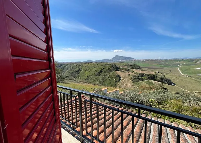 Finestra Sul Castello Villa